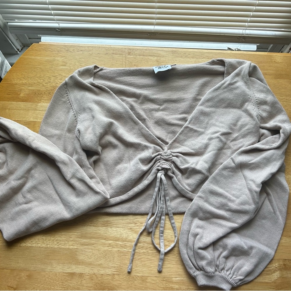 XS/S Princess Polly sweater